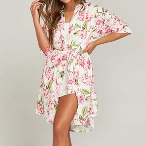 NWT Show Me Your MuMu floral robe